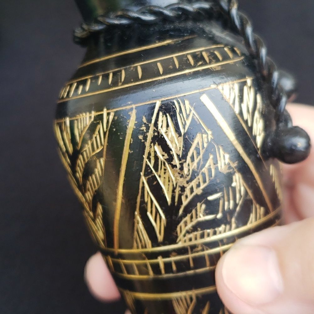 Set of 3 Vintage Painted Brass Urns Vases with Gold Etching - Made in India - Picture 5 of 9